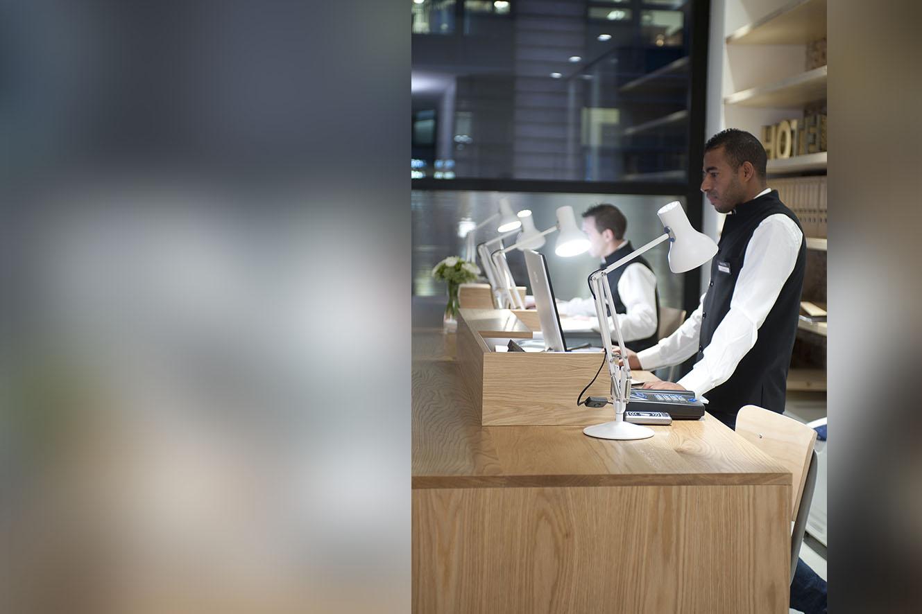 9Hotel Central Bruksela Zewnętrze zdjęcie